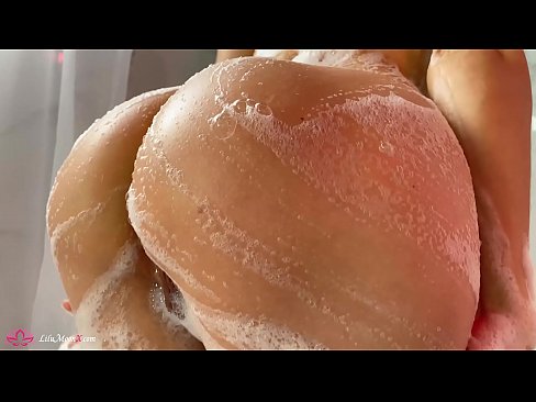 ❤️ Brunette Masturbates หีด้วยไวเบรเตอร์เพื่อถึงจุดสุดยอดที่เข้มข้นในห้องอาบน้ำ ️❌ วิดีโอเย็ด  ที่เรา ☑